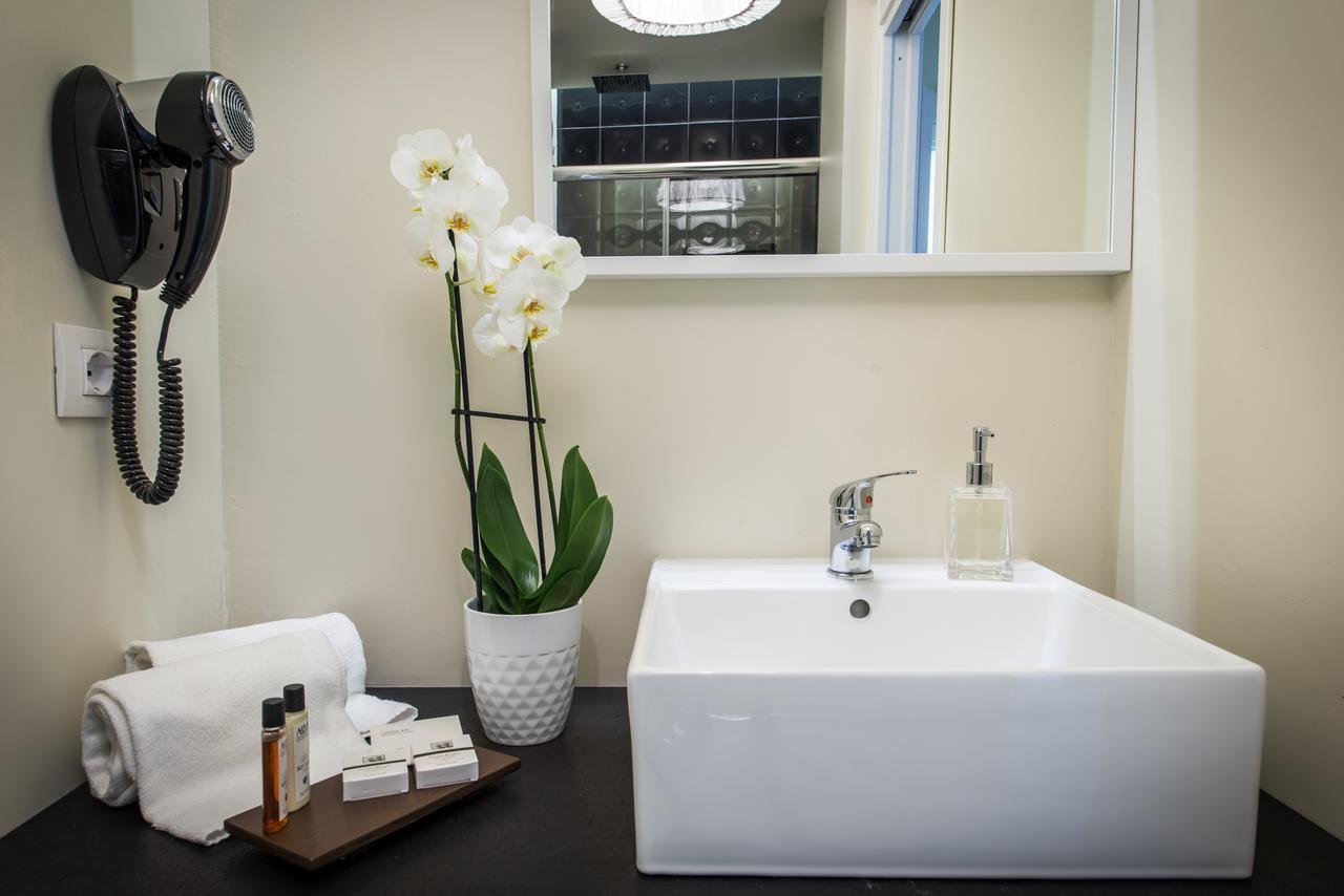 Luxuryenne Hotell Cagliari Exteriör bild